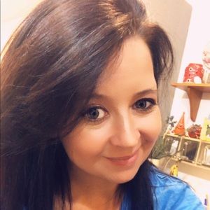 Meet your Posher, Beverly